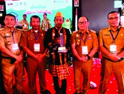 Pj. Bupati Konawe Hadiri Penganugrahan Desa Ahuawatu Jadi Percontohan Desa Anti Korupsi oleh KPK