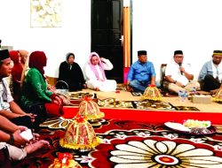 Pererat Tali Silaturahmi Serta Tingkatkan IMTAQ, Pj. Bupati Konawe Adakan Pengajian Rutin di Rujabnya