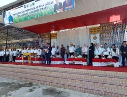 Serahkan SK Perpanjangan Masa Jabatan Kades Se Konawe, Pj. Bupati Konawe Harapkan Percepatan Pembangunan di Desa